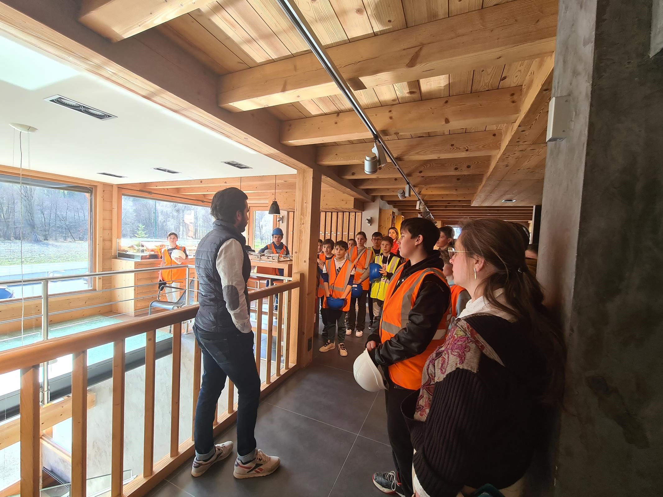 Visite de l'entreprise Grosset Janin pour les élèves du collège Emile Allais de Megève.